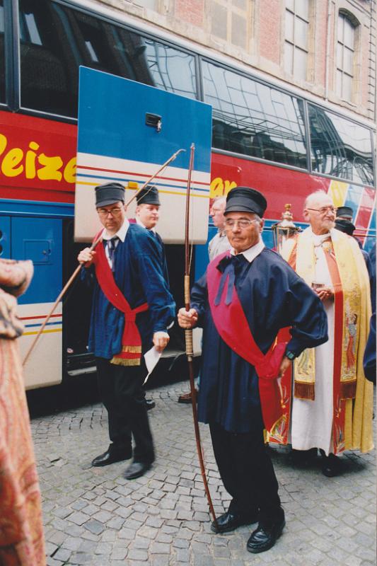 mons_1999_01.jpg