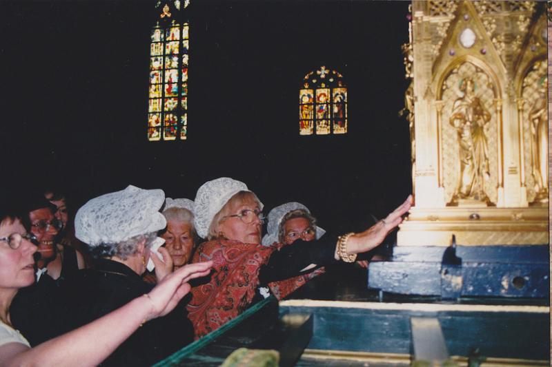 mons_1999_23.jpg