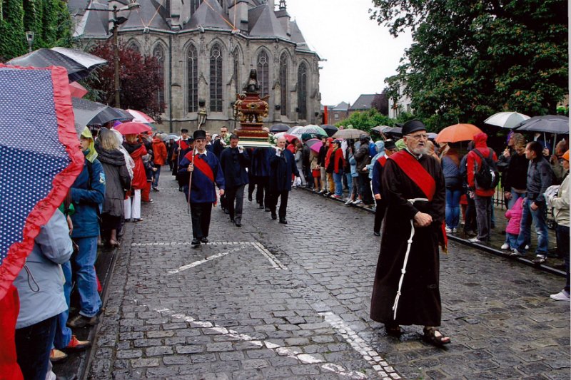 mons2012_16.jpg