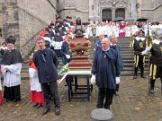 mons2012_07